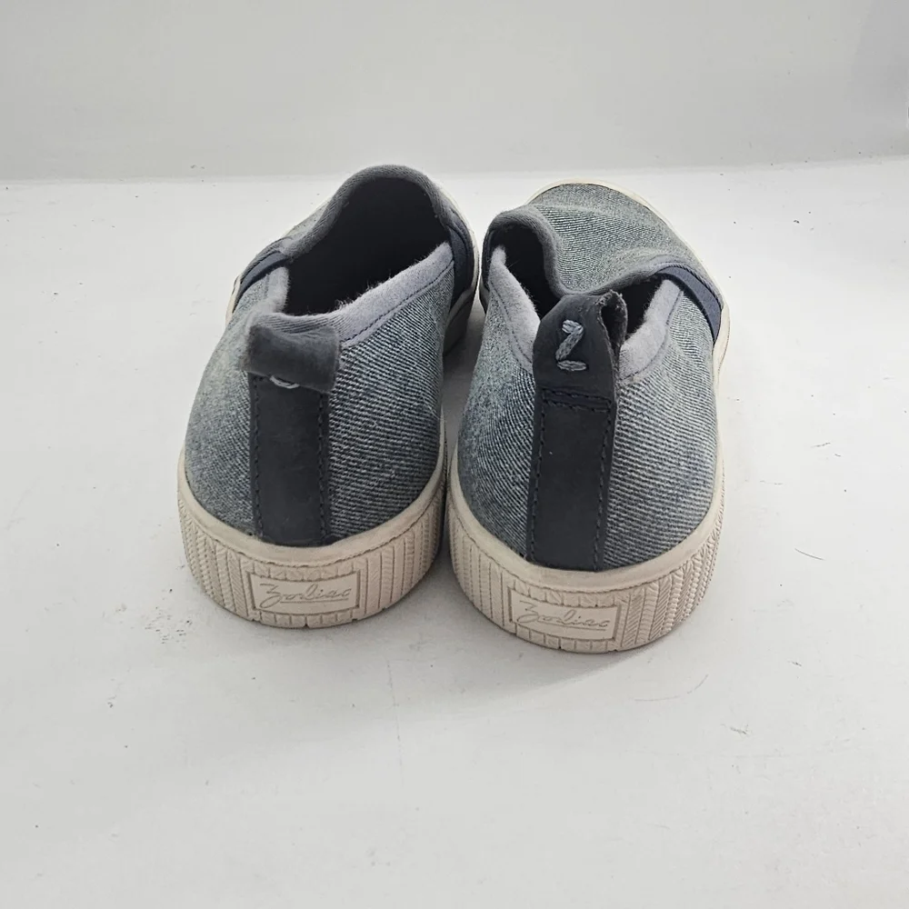 Zodiac Ciara Denim Chambray Women’s Size 10 M Casual Slip-On Sneakers NWD